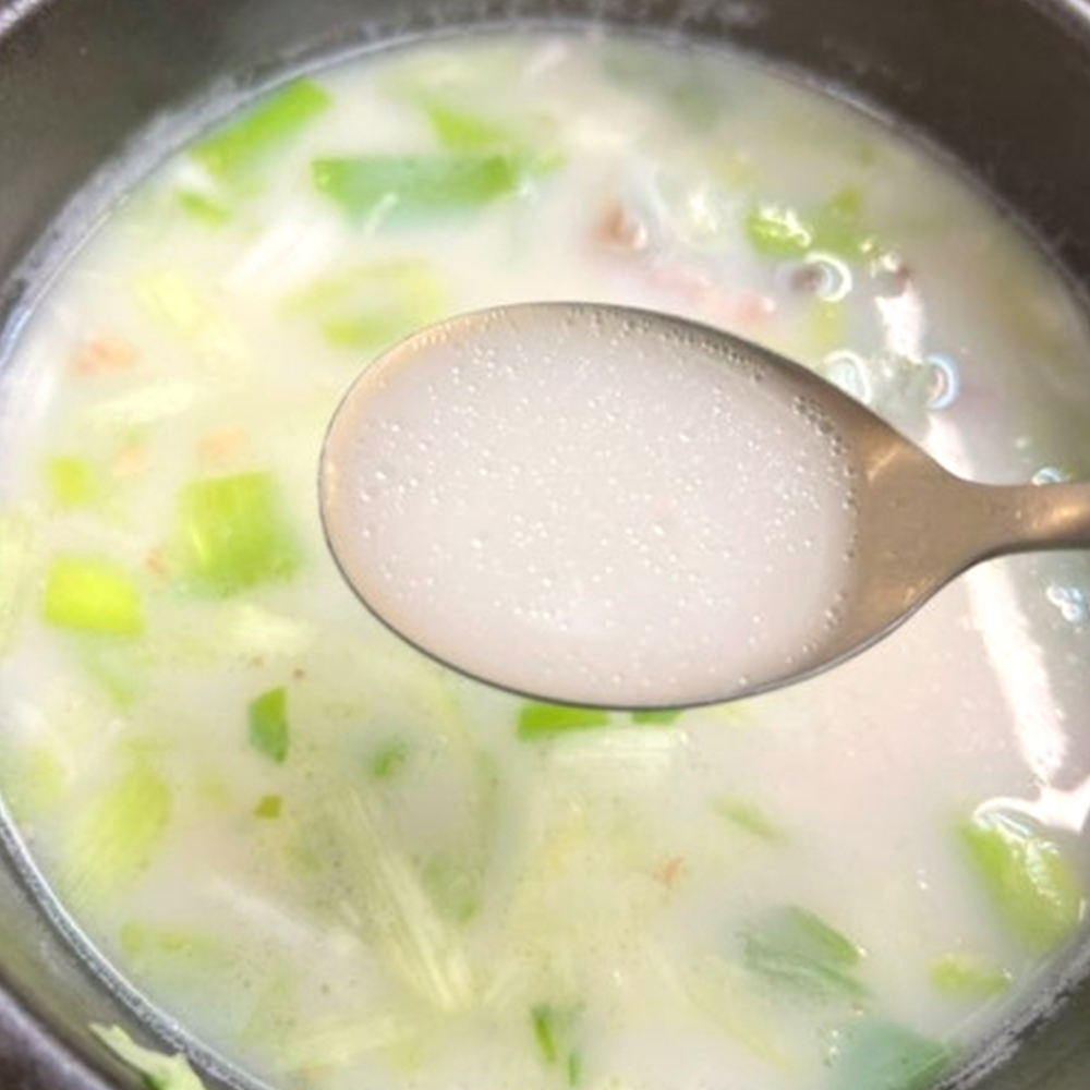 [센터합배송] 보양식 뽀얀 고기곰탕 500g 진한 사골 소볼살 도가니 듬뿍 우린 깊은 육수 - 상품 이미지