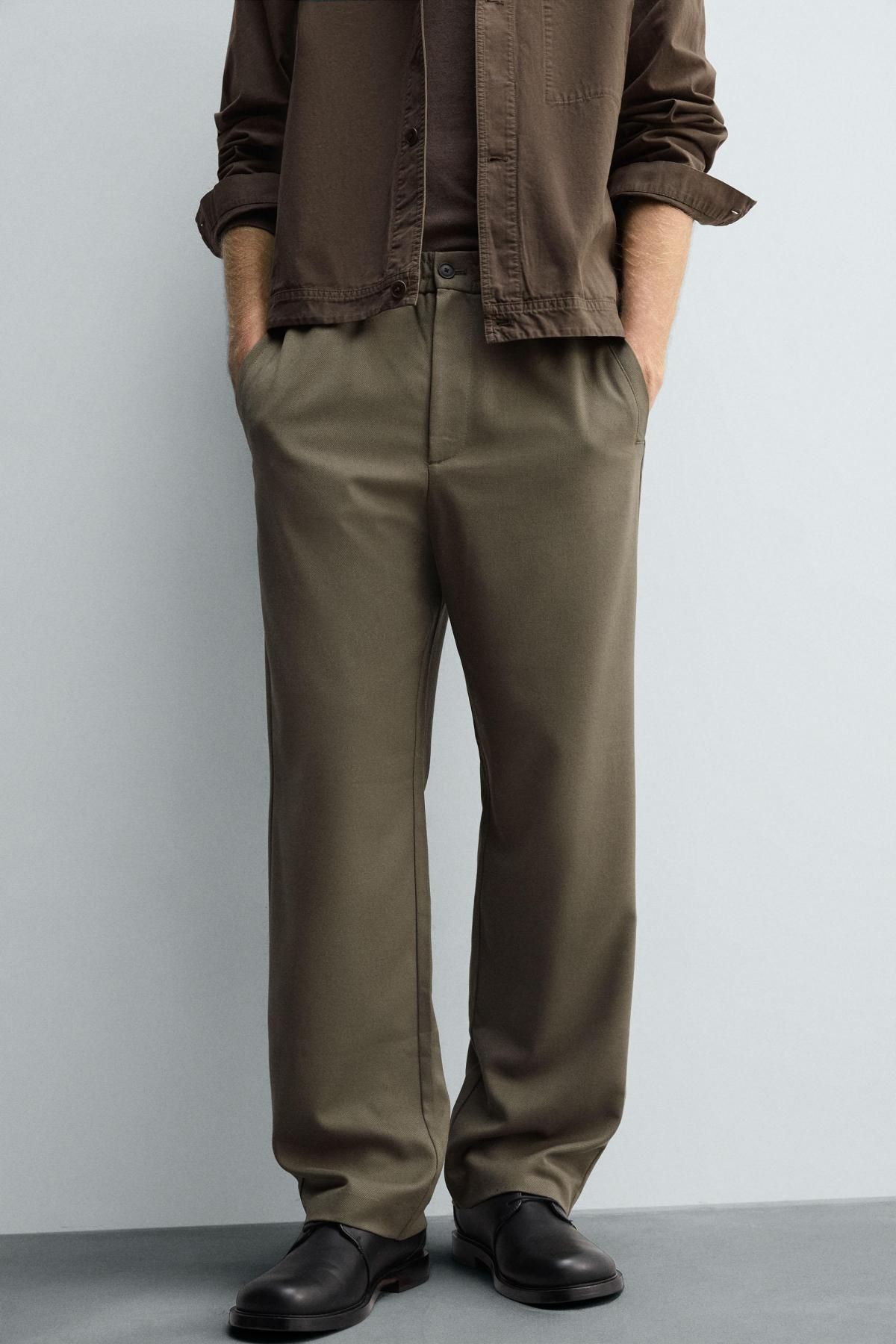 자라 테크니컬 레귤러핏 조거 웨이스트 슬랙스 팬츠 6861/955 OLIVE GREEN - 메인 이미지