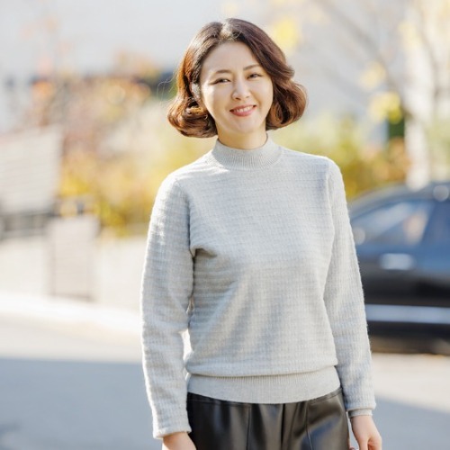엄마옷 조이마담 T50773 스트라이프 캐시미어 니트 티셔츠 중년여성의류 - 상품 이미지