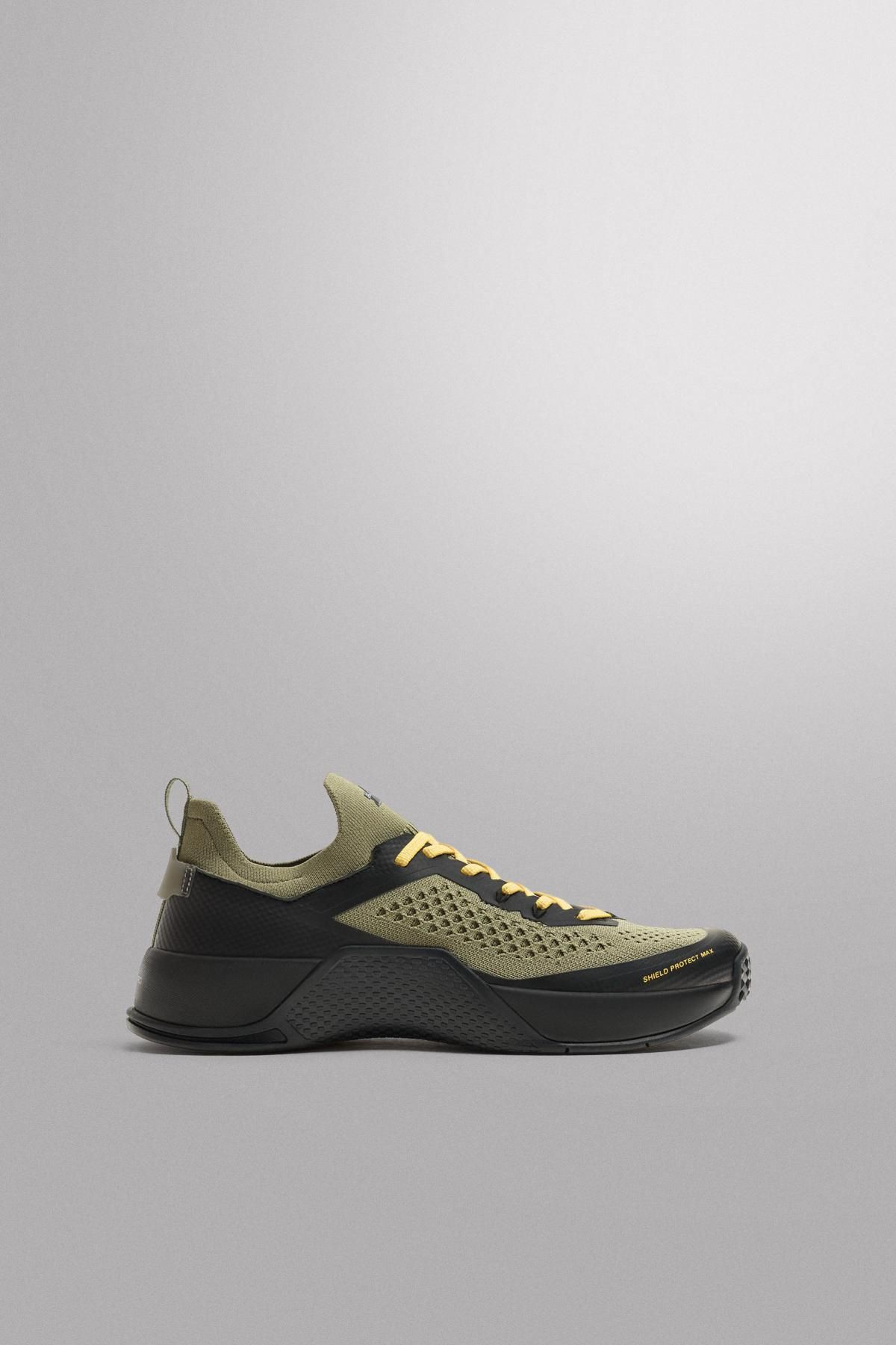자라 테크니컬 트레이닝 스니커즈 2381/620 LIGHT KHAKI - 상품 이미지