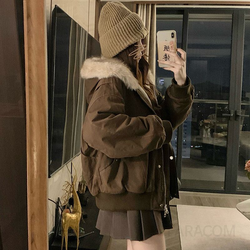 여성 루즈핏 후드 퍼카라 패딩 항공 점퍼 두툼한 겨울 아우터 따뜻한 방한 자켓 오버핏 캐주얼 데일리룩 - 상세 이미지 4