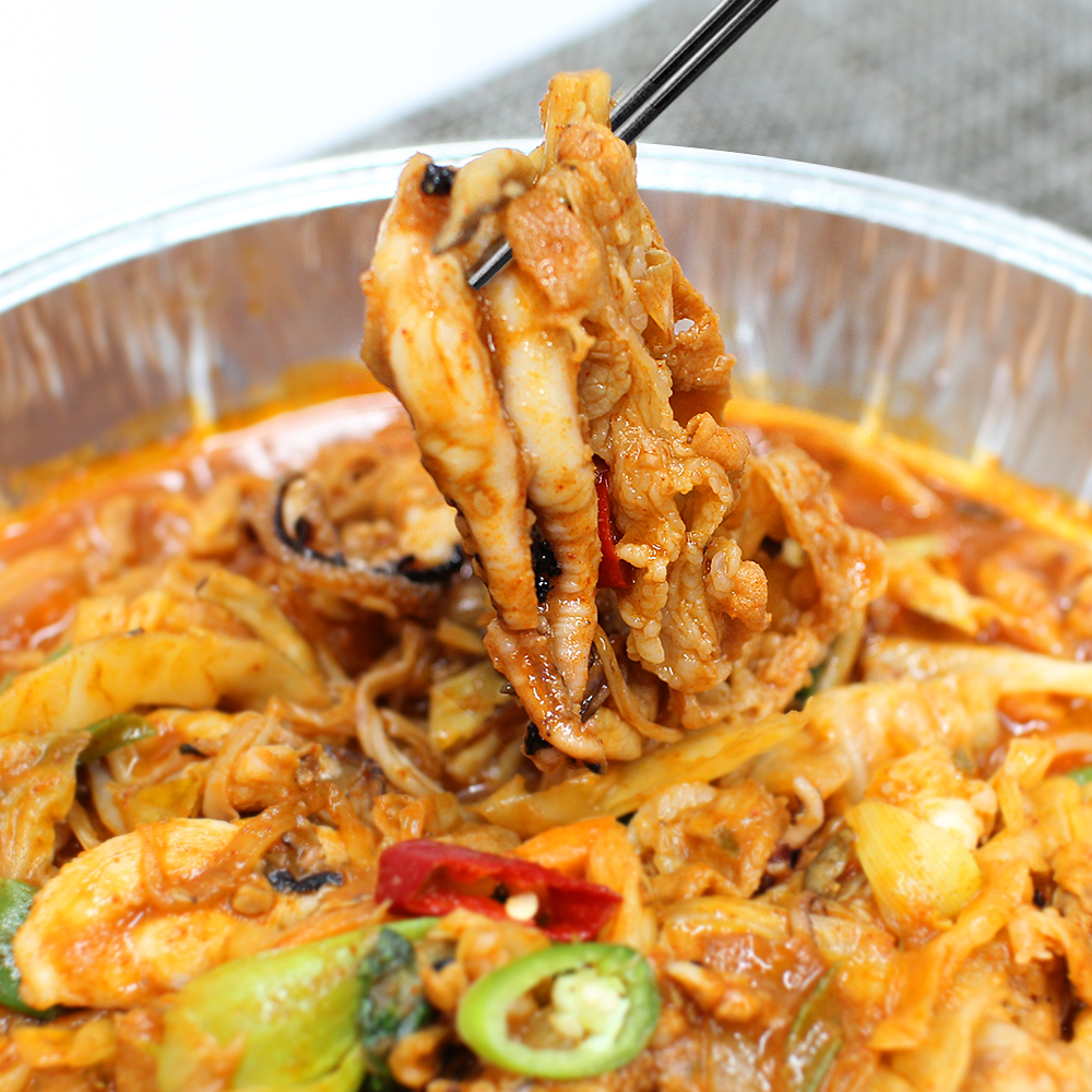 쭈삼불고기(쭈꾸미,삼겹살) 밀키트 쭈꾸미삼겹살볶음 비법소스 냉장 간편 완제품 2-3인분 - 상품 이미지