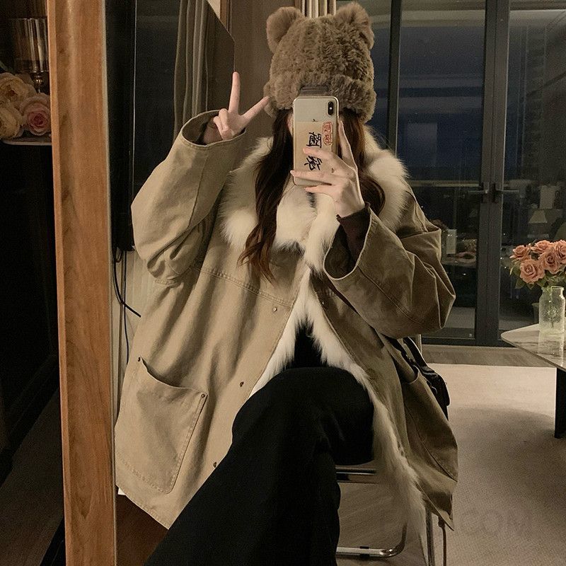 여성 루즈핏 오버핏 퍼카라 도톰한 보온성 따뜻한 겨울 캐주얼 데일리 캠핑룩 여행룩 야외 활동 아우터 패딩 파카 점퍼 야상 자켓 - 상세 이미지 3