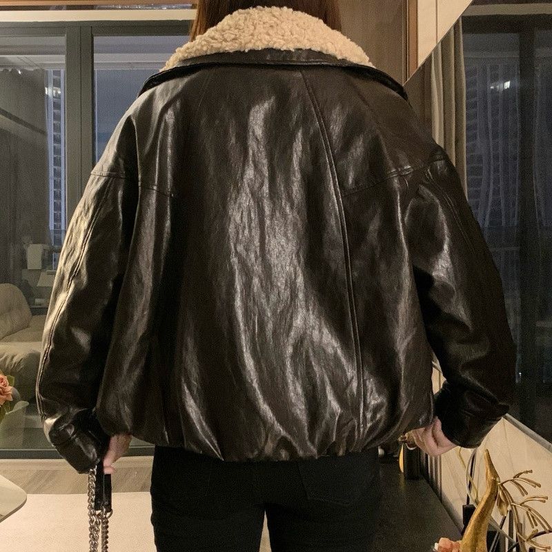 여성 루즈핏 레더 무스탕 점퍼 패딩 항공 점퍼 오버핏 겨울 가죽 자켓 아우터 - 상세 이미지 3