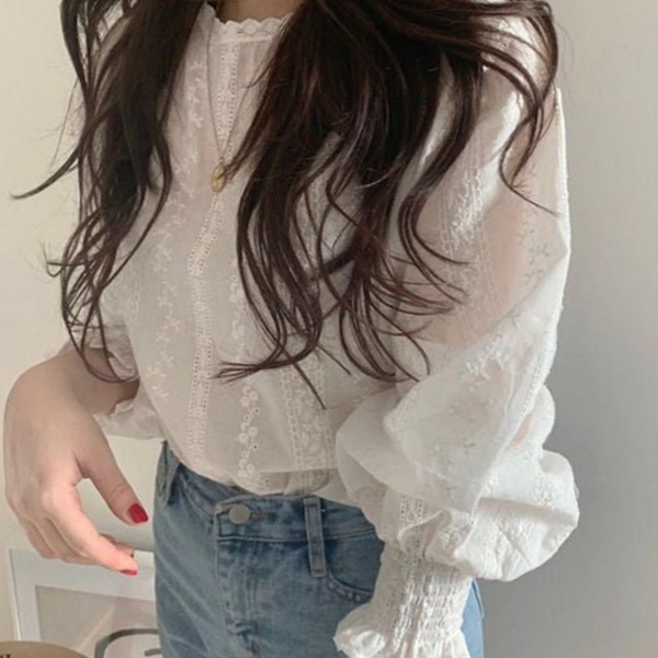 루즈핏 여성 블라우스 퍼프 여성 프릴 블라우스 데이트 하객룩 - 메인 이미지