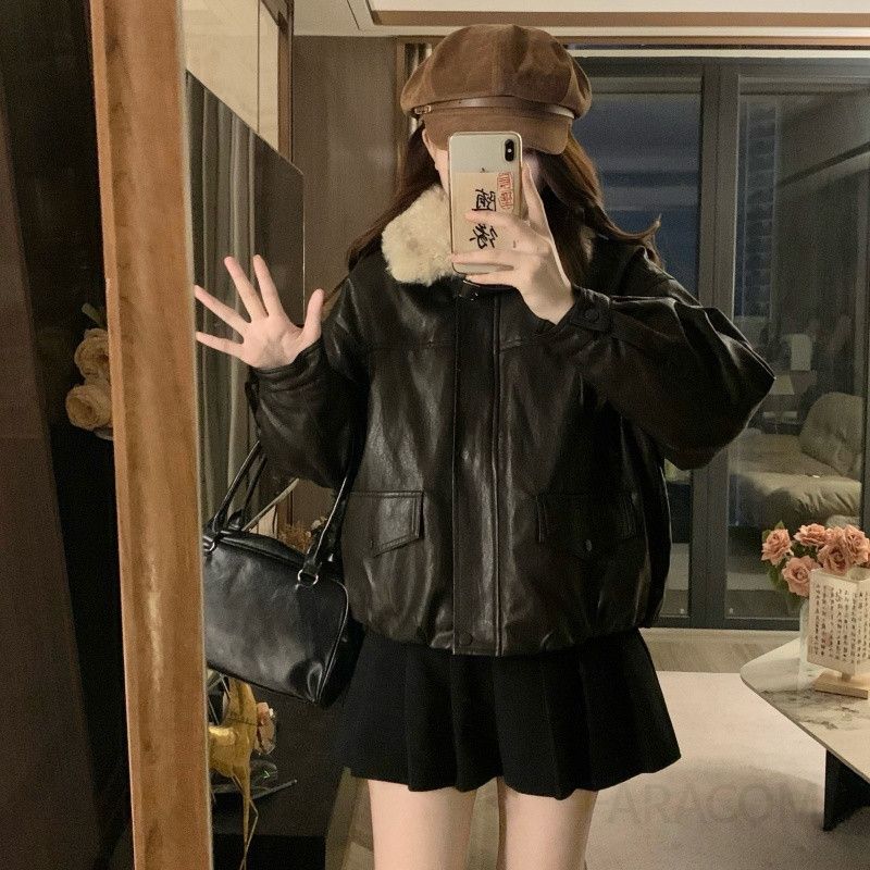 여성 겨울코트 두꺼운 가죽과 옷깃 여성겨울자켓 오버핏 따뜻한 착용감 겨울아우터 캐주얼 스타일 모던한 디자인 - 상세 이미지 2