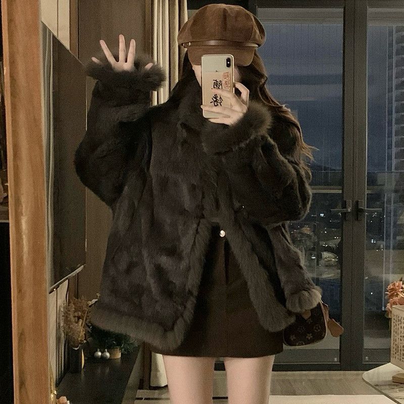 여성 양면 리버시블 무스탕 퍼 카라 자켓 누빔 오버핏 캐주얼 데일리 도톰한 따뜻한 한파 대비 겨울 아우터 코트 - 상세 이미지 3