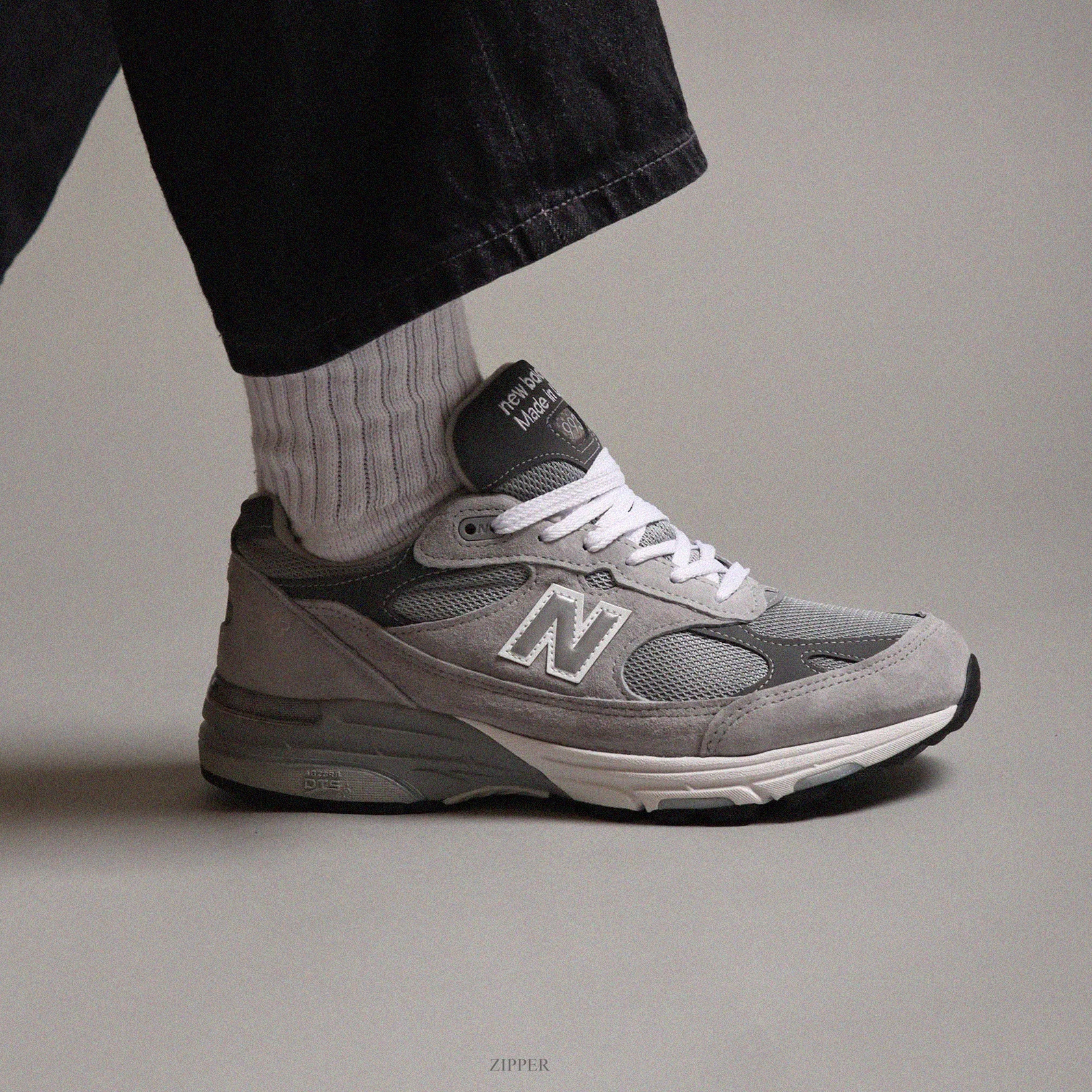 뉴발란스 993 메이드 인 USA 그레이 MR993GL - 메인 이미지