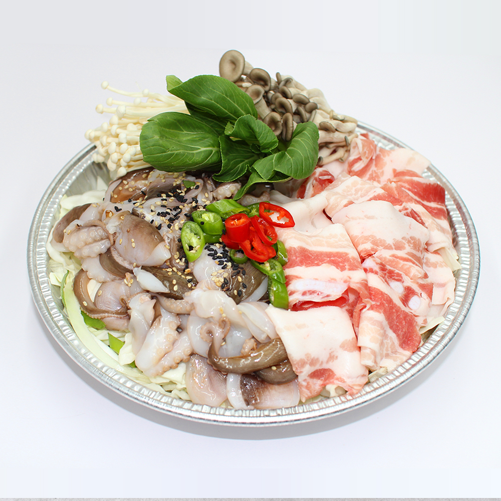 쭈삼불고기(쭈꾸미,삼겹살) 밀키트 쭈꾸미삼겹살볶음 비법소스 냉장 간편 완제품 2-3인분 - 상세 이미지 4