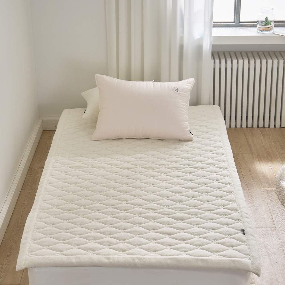 양털극세사 로얄홈 겨울 극세사패드 뽀그리 고정밴드 SS 침대패드