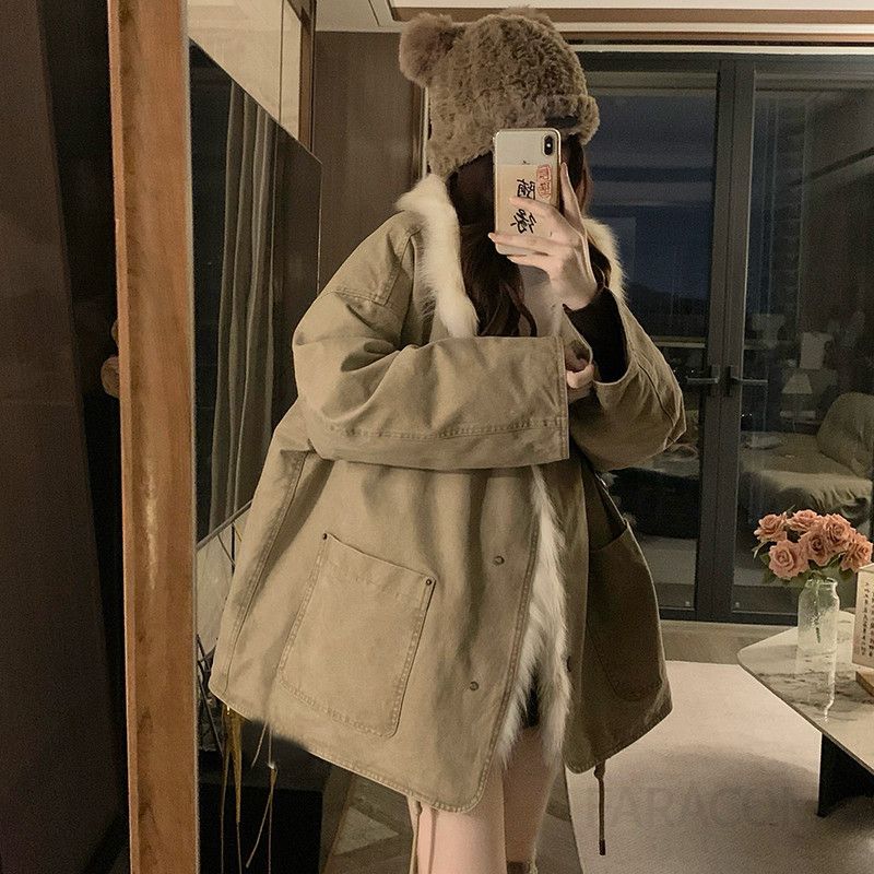 여성 루즈핏 오버핏 퍼카라 도톰한 보온성 따뜻한 겨울 캐주얼 데일리 캠핑룩 여행룩 야외 활동 아우터 패딩 파카 점퍼 야상 자켓 - 상세 이미지 4