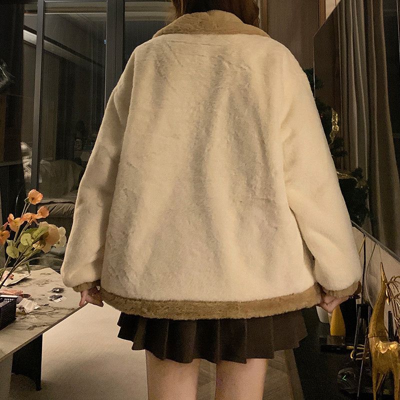 겨울 여성용 두꺼운 양털 숏자켓 모직 울 소재로 따뜻한 착용감 캐주얼 스타일 데일리 코트 디자인 다용도 활용 가능 - 상세 이미지 4