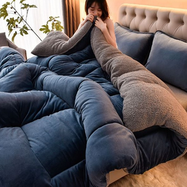 두꺼운 겨울 이불 따뜻한 극세사 이불 포근한 침구