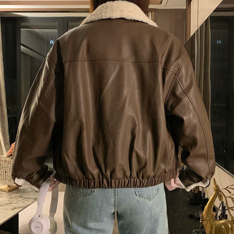 여성 오버핏 덤블 안감 무스탕 PU 레더 항공점퍼 겨울 라이더 자켓 따뜻한 데일리룩 - 상세 이미지 4