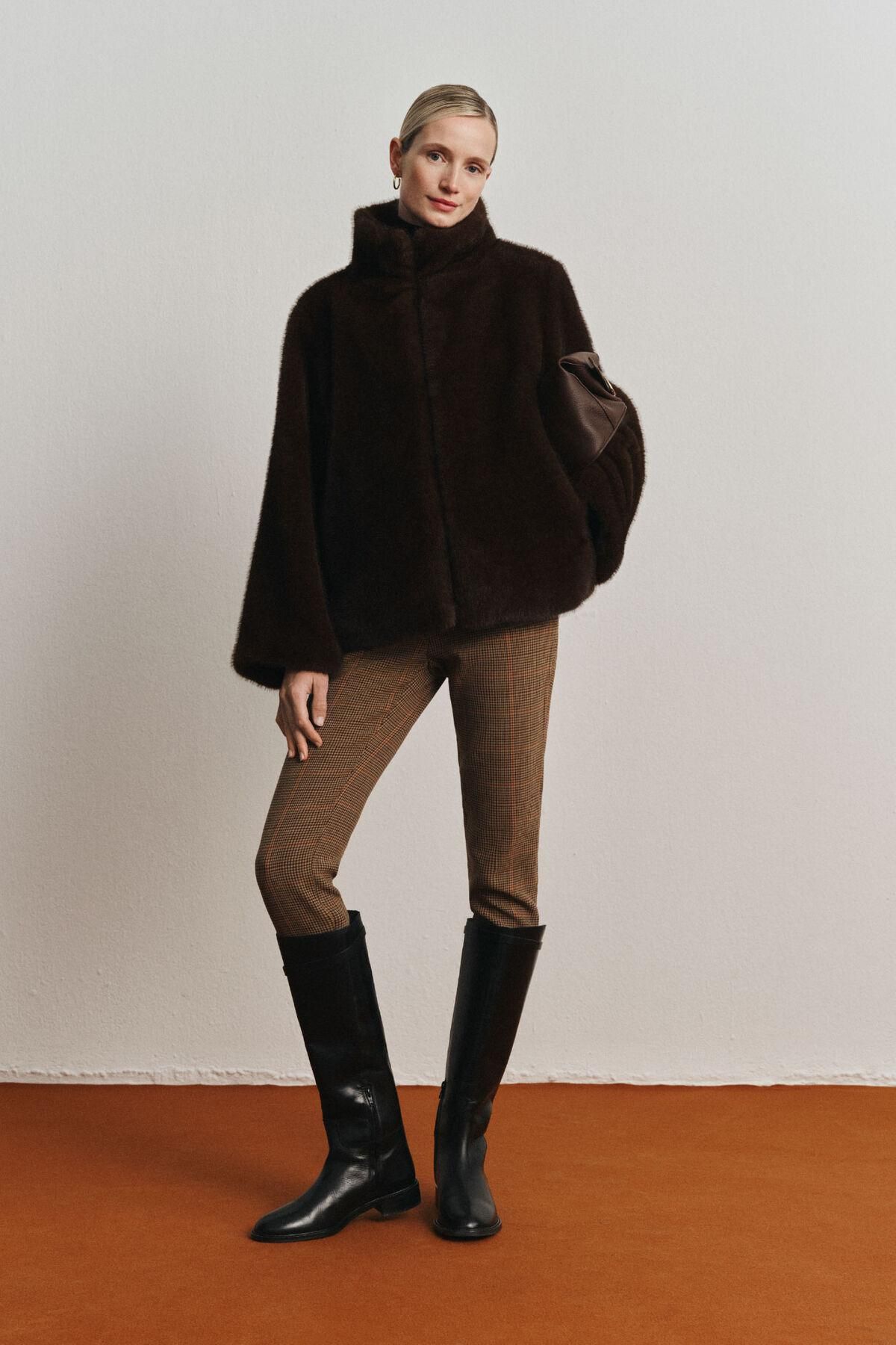 꼬르떼피엘 체크 스트레치 컴포트 슬림 팬츠 8722324 ESTAMPADO MARRON - 상세 이미지 2