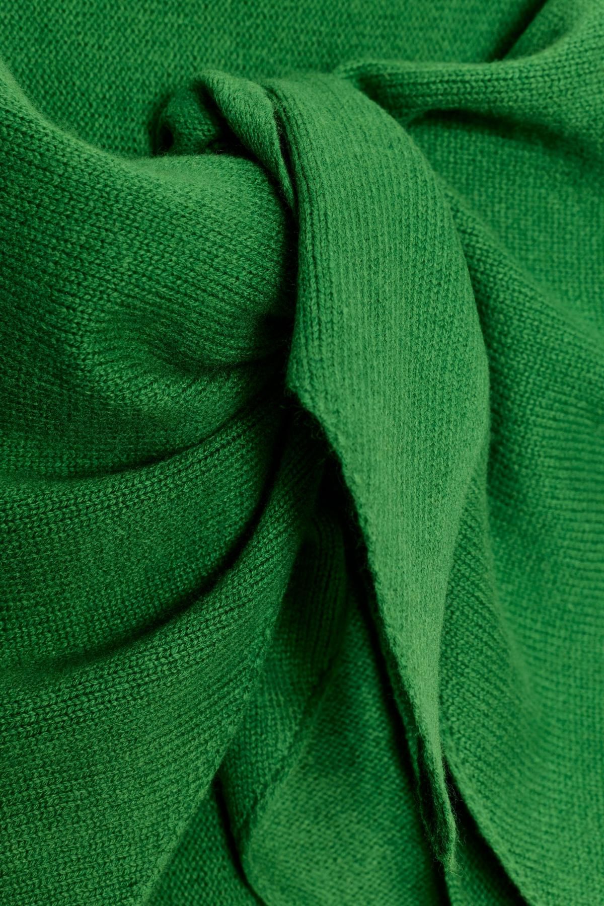 자라 프리미엄 울 삼각 스카프 1758/635 GREEN - 상세 이미지 3
