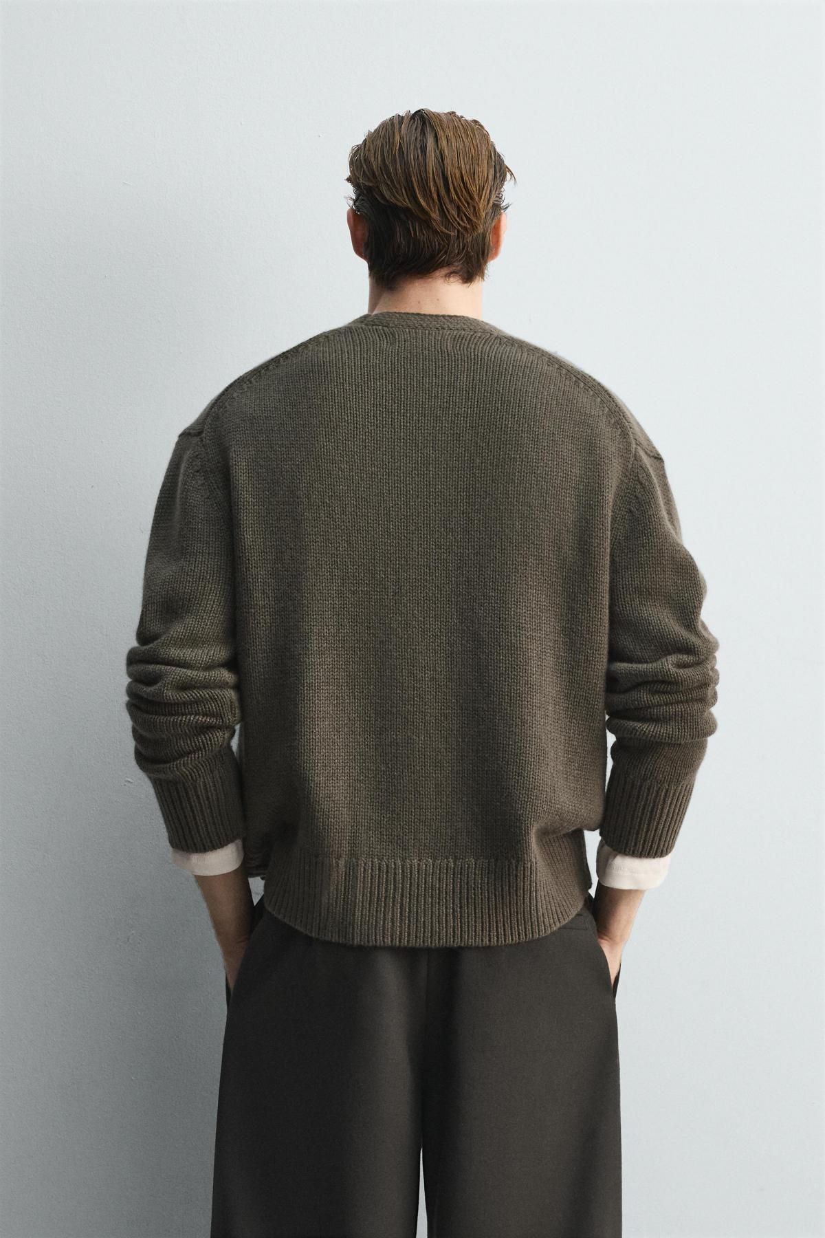 자라 울 캐시미어 브이넥 가디건 한정판 2893/325 KHAKI - 상세 이미지 4