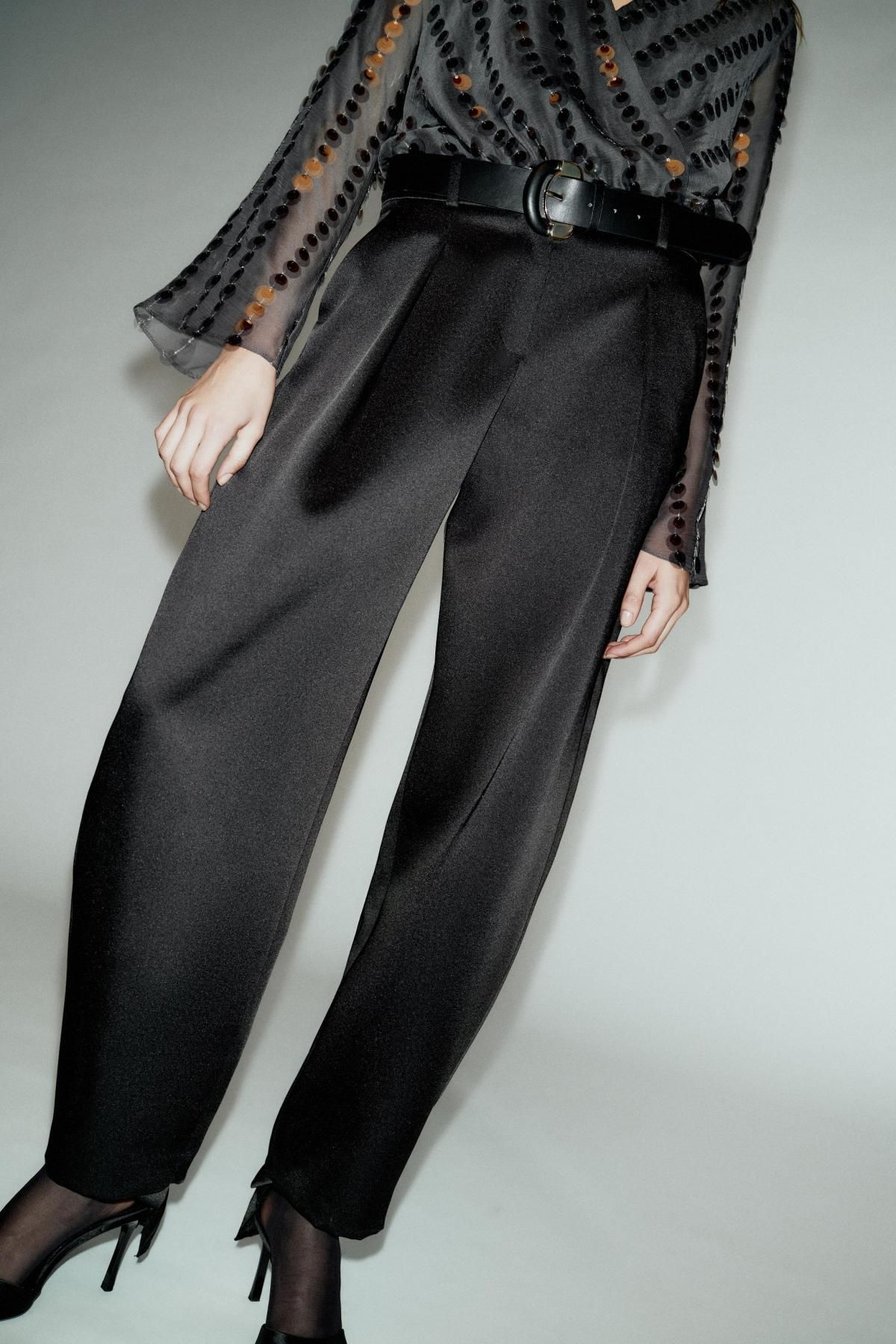 자라 새틴 와이드 벨트 배럴 팬츠 9529/877 BLACK - 상세 이미지 3