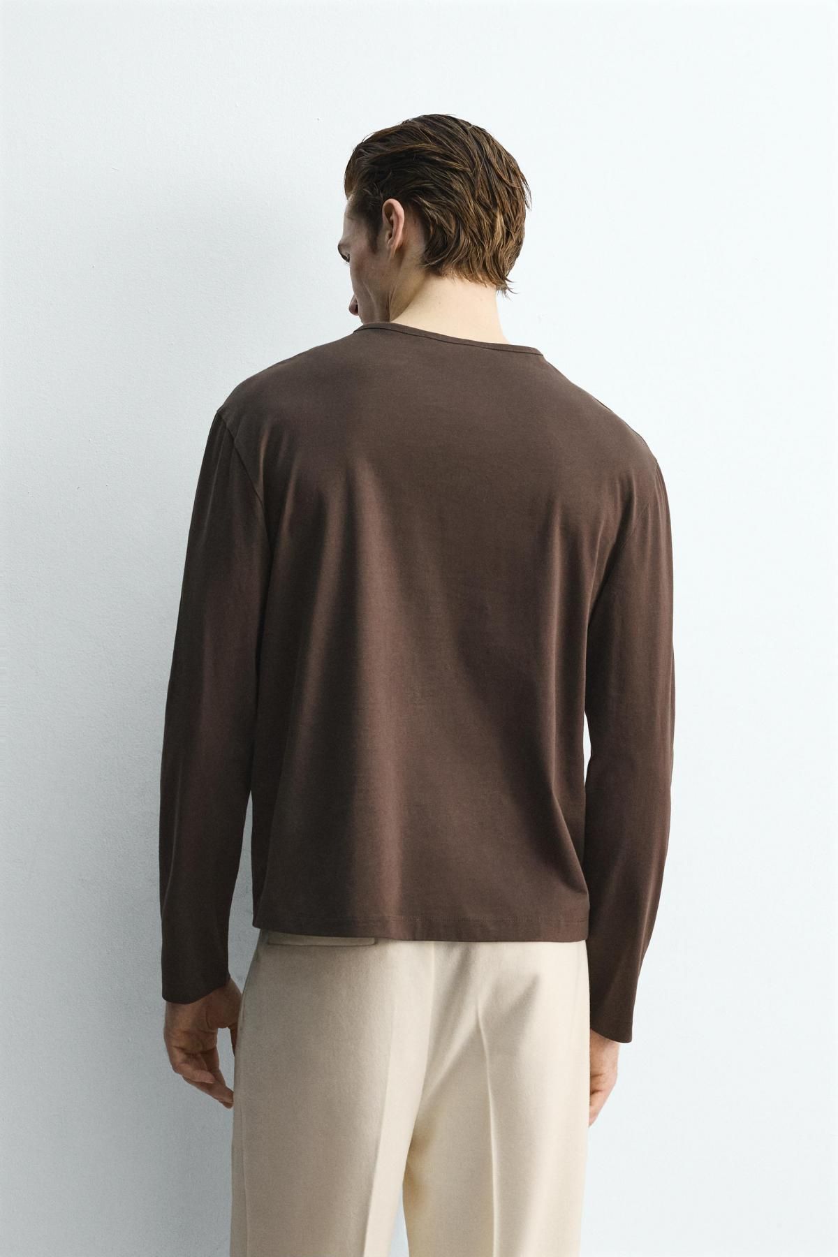 자라 한정판 헨리넥 긴팔 티셔츠 4092/364 BROWN - 상세 이미지 4