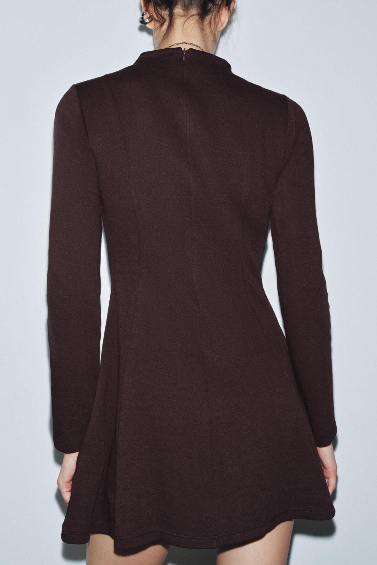 자라 모던 하이넥 A라인 미니 원피스 5644/481 BROWN - 상세 이미지 4