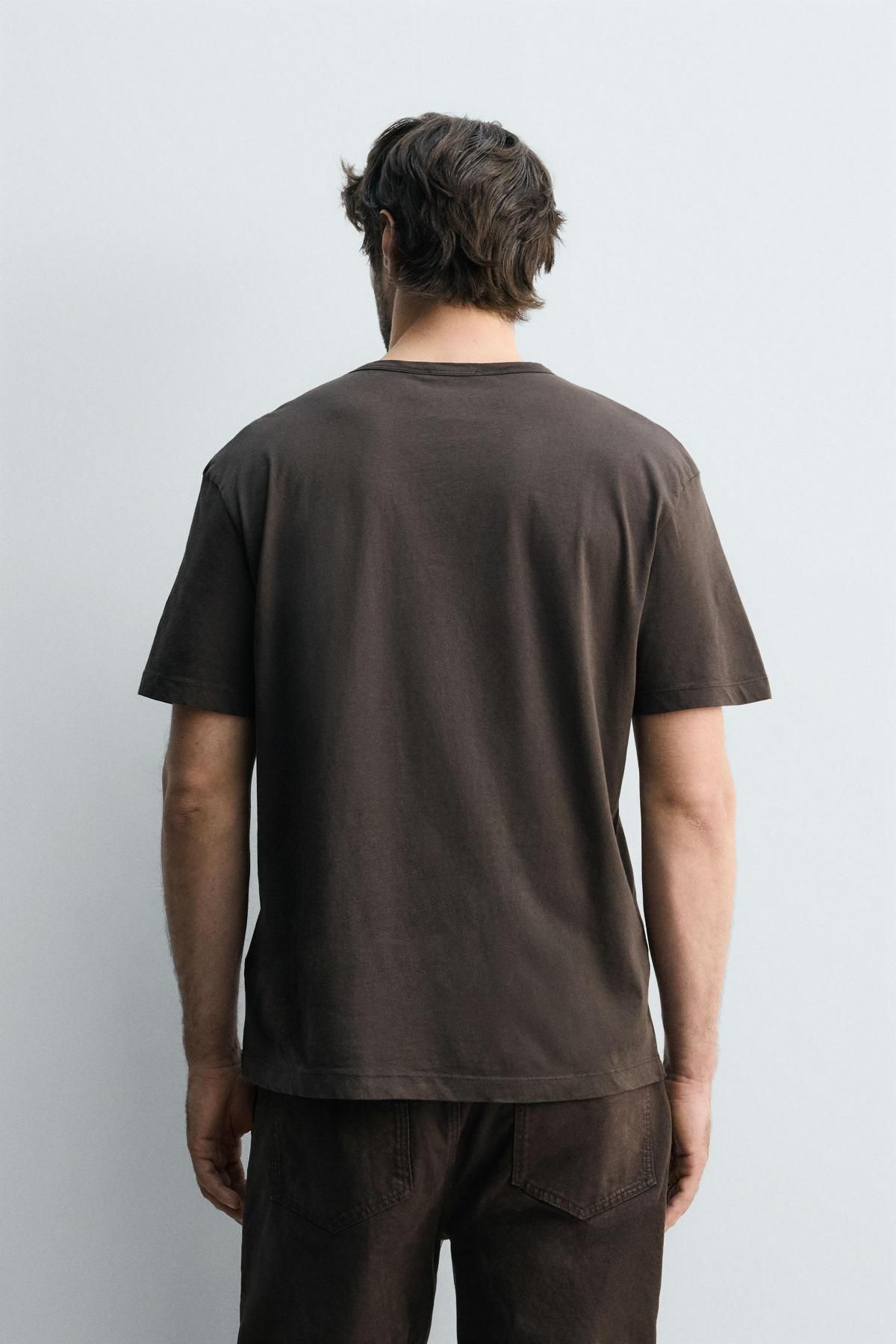 자라 베이직 프린트 레귤러핏 반팔 티셔츠 0722/345 DARK BROWN - 상세 이미지 4