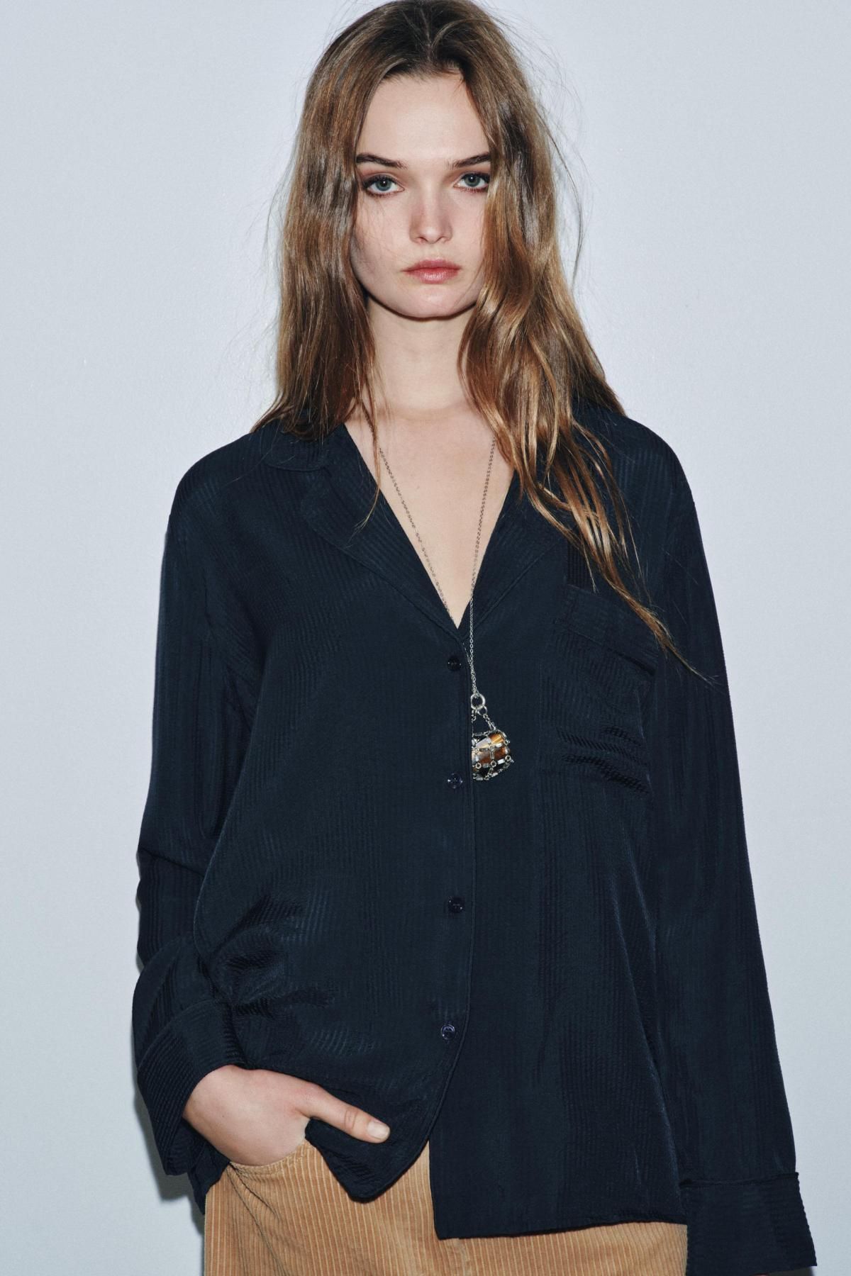 자라 루즈핏 긴팔 셔츠 포켓 비스코스 2731/282 NAVY BLUE - 상세 이미지 3