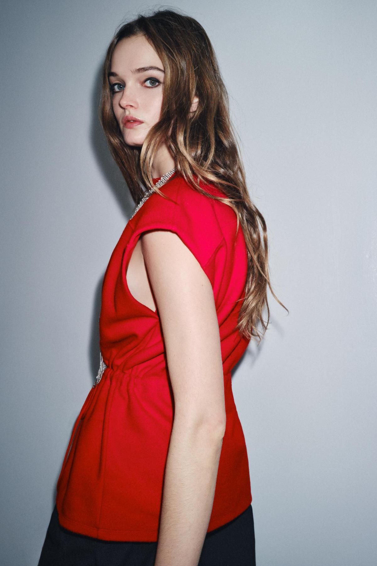 자라 소프트 레드 드로스트링 베스트 0264/612 RED 이미지 6