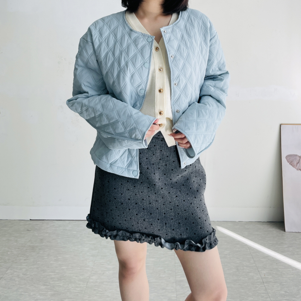 여성경량패딩 크롭패딩 퀼팅점퍼 누빔 노카라 스트링 점퍼 - 상세 이미지 3