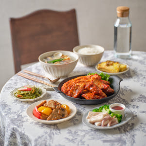[감동키친] 가정식 수제 반찬세트 정기배송 맛보기 (식단 선택 주문) 맛있게 먹은 솔직 후기 - 상품 이미지 1