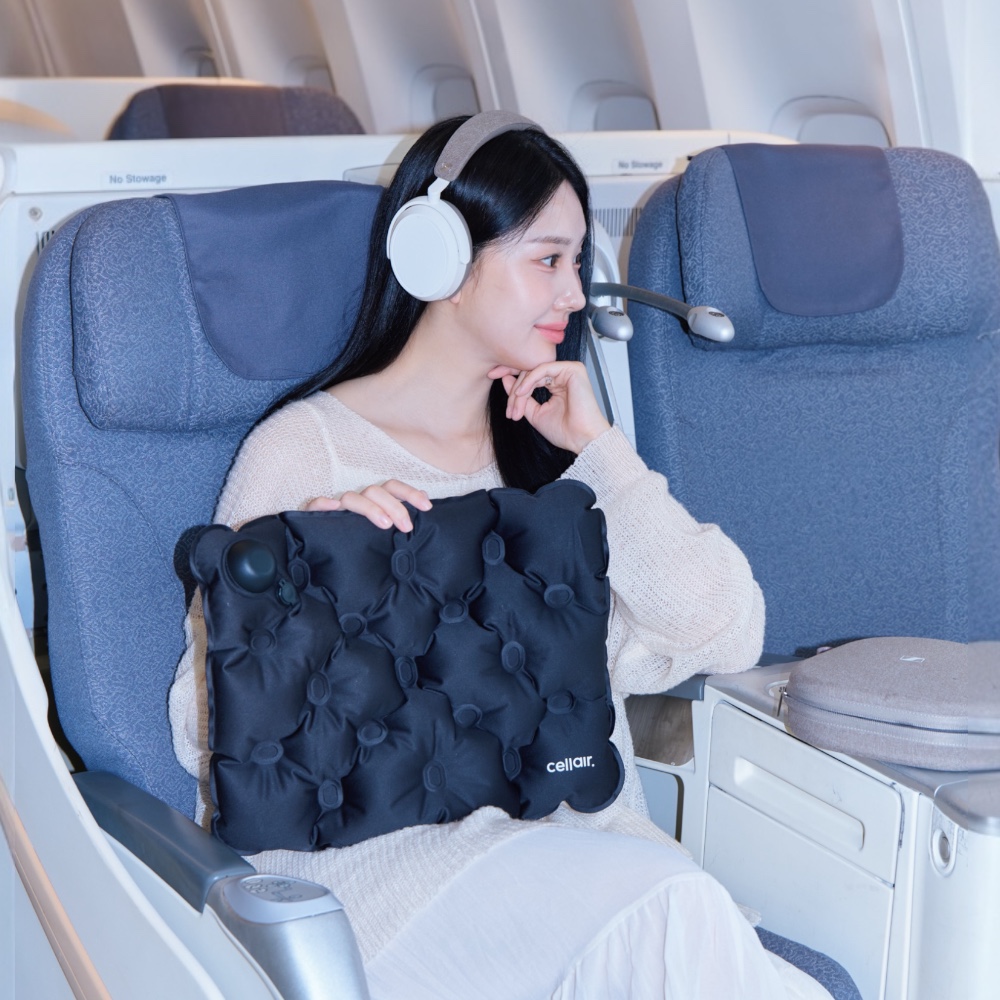 셀레어 트래블 쿠션 휴대용 에어 무하중 차 야구장 공원 기내용 비행기 에어셀 여행용 방석