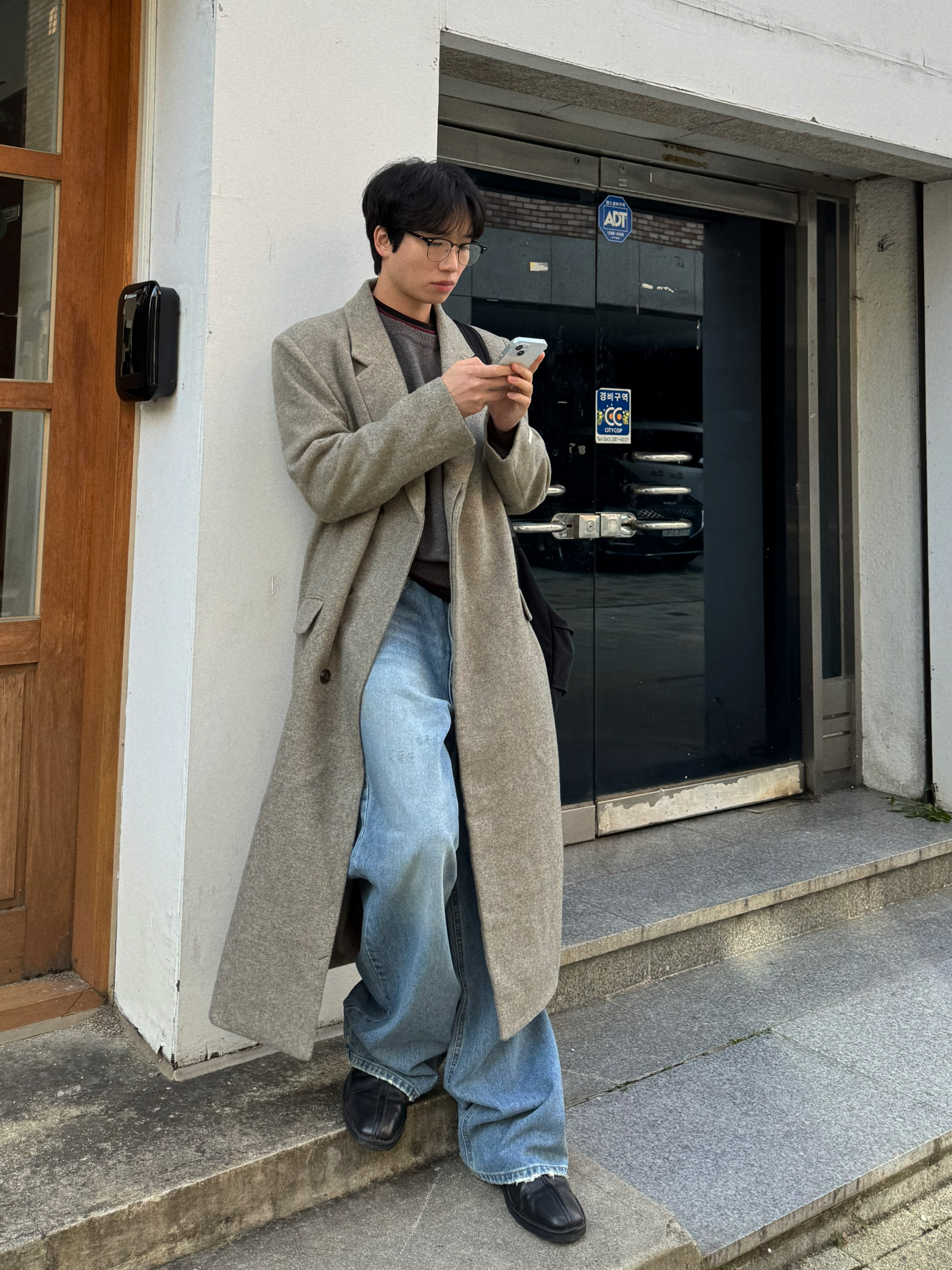 둔 더티 오일 워싱 와이드 데님 팬츠 / 사계절 빈티지 연청 중청 데미지 청바지 - 상세 이미지 5