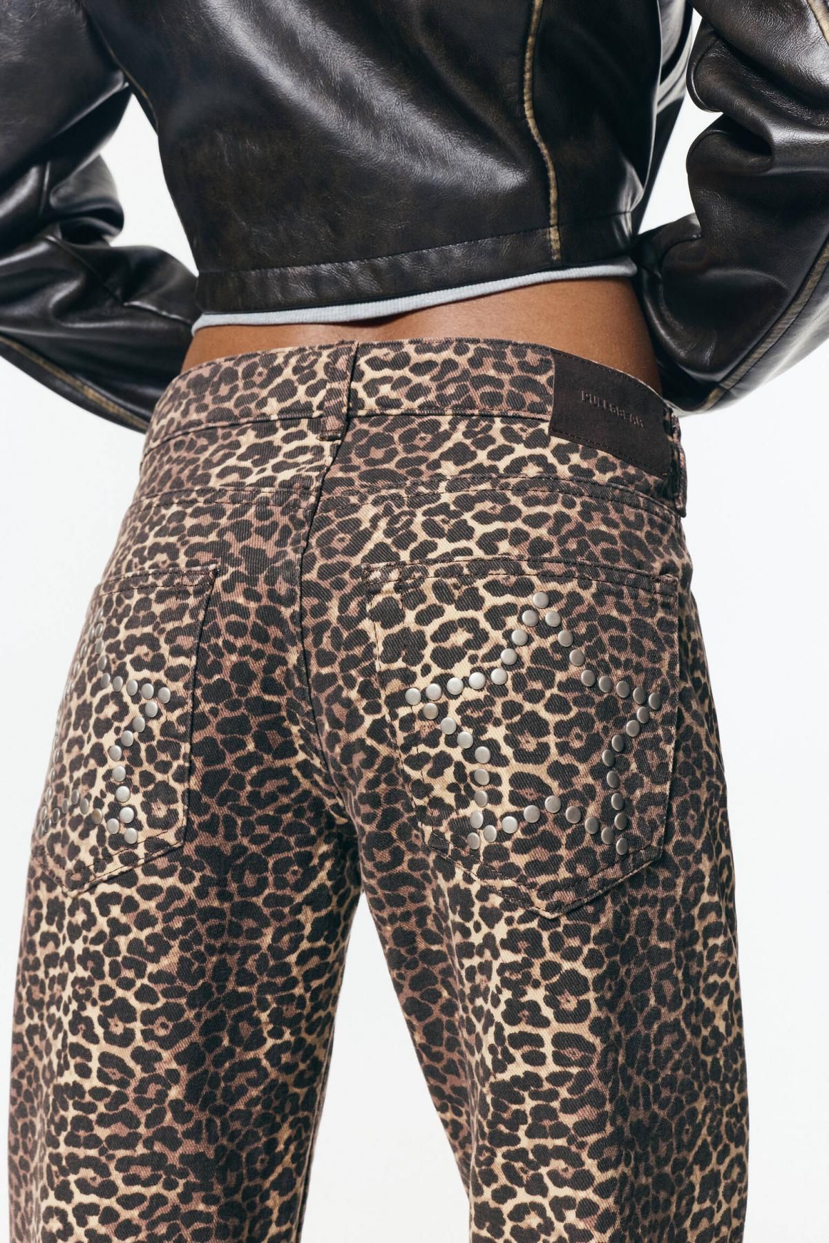 풀앤베어 레오파드 프린트 스터드 스트레이트핏 진 3670/340 LEOPARD - 상세 이미지 4