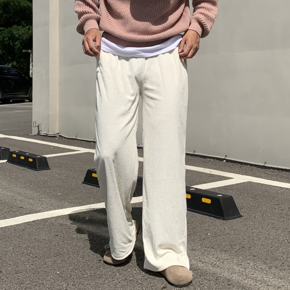 1+1 남자 로오 스너그 와이드 플리츠 밴딩 팬츠 - 상세 이미지 4