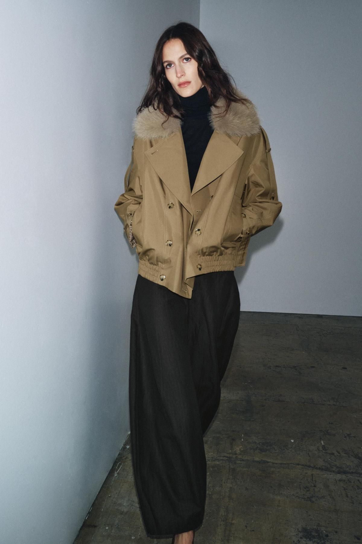 자라 탈착식 퍼카라 트렌치코트 3811/264 LIGHT KHAKI - 상세 이미지 5