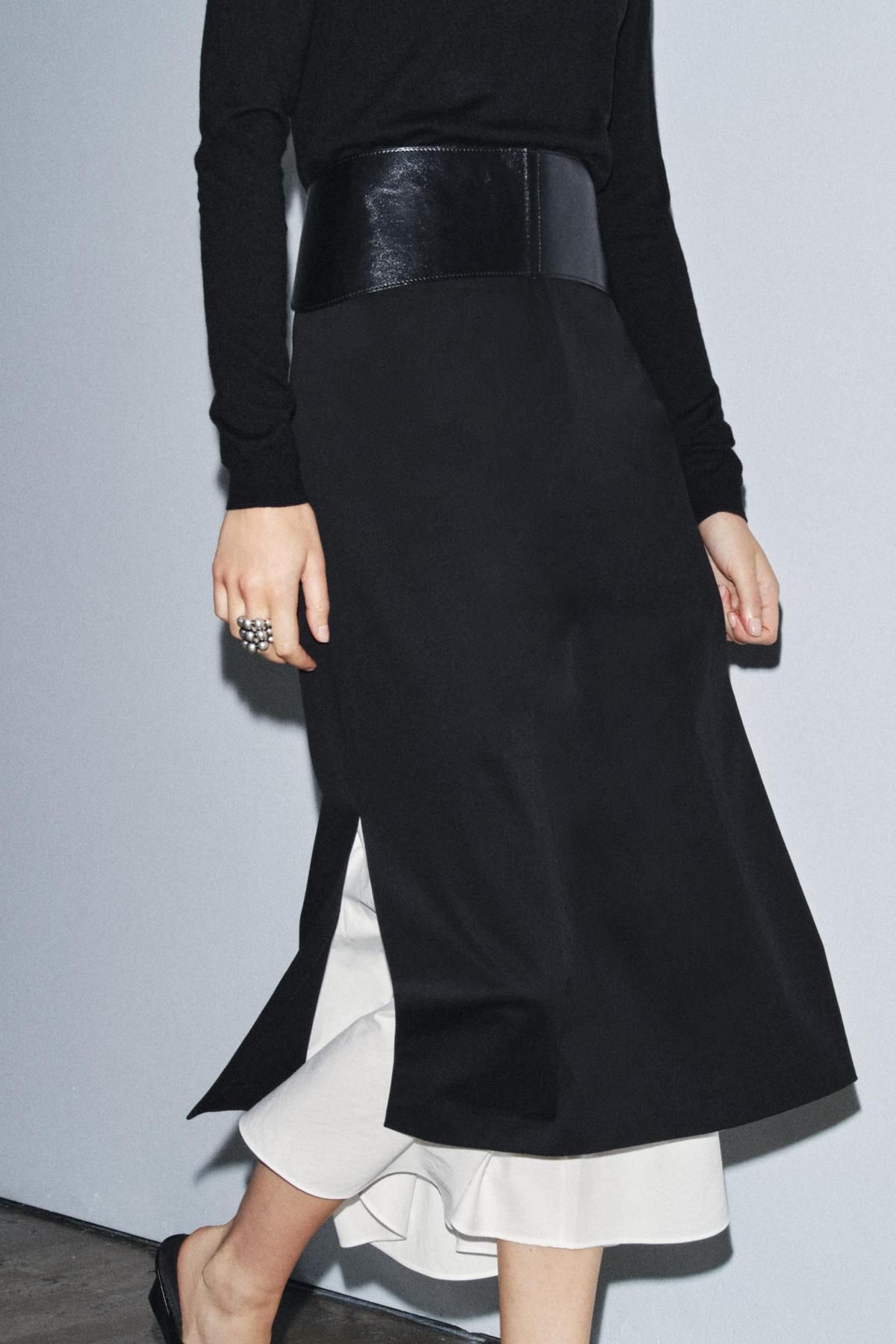 자라 블랙 콤비 미디 스커트 9479/268 BLACK / WHITE - 상세 이미지 3