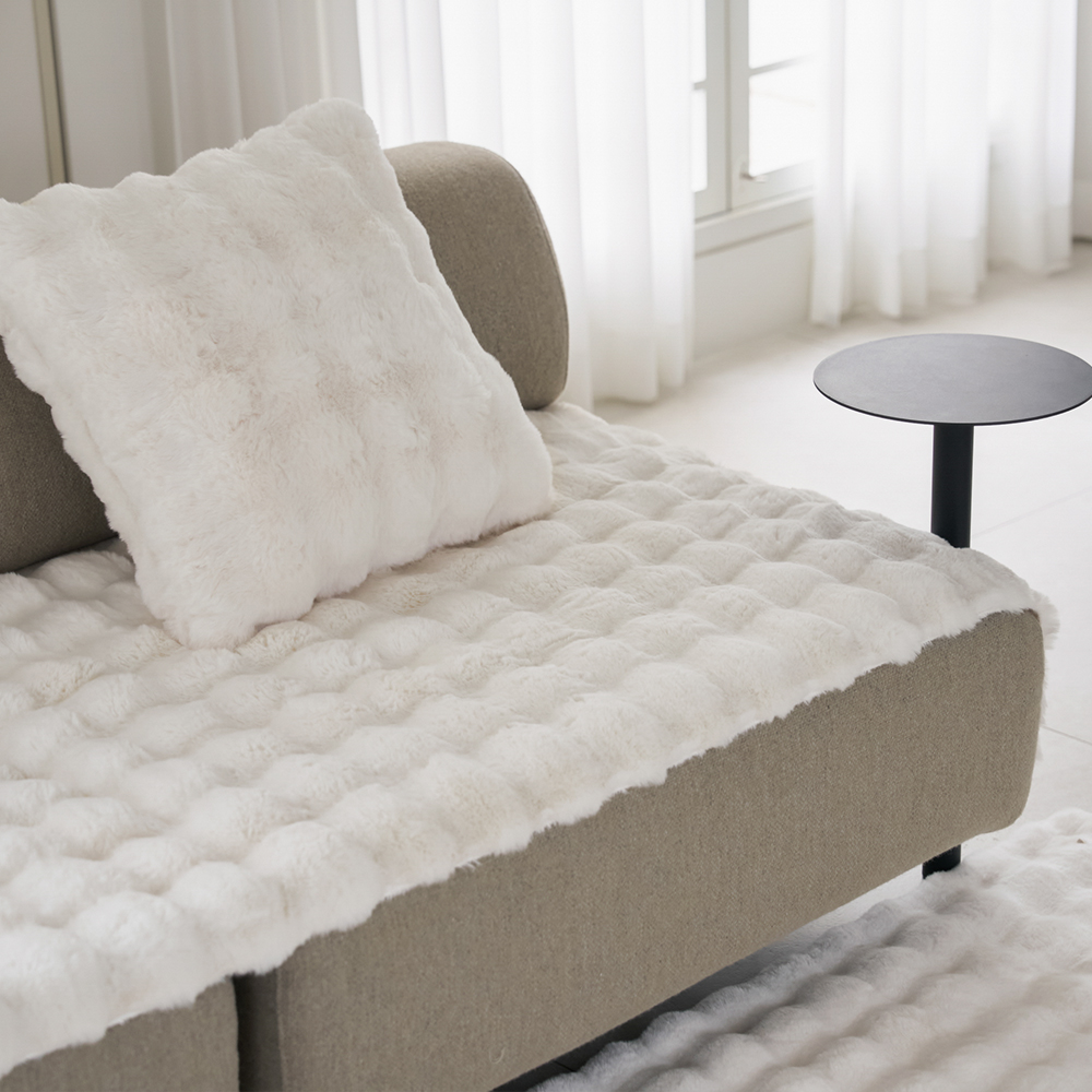 몽글몽글 고밀도 밍크 라떼 극세사 러그 밀크, 150x200