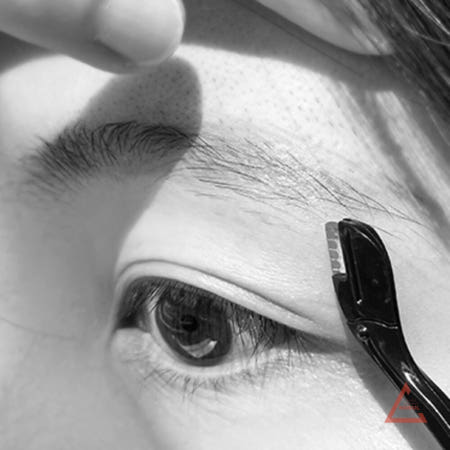 별추샤인 미세 눈썹정리 칼 여성면도기 눈썹정리기 수정칼