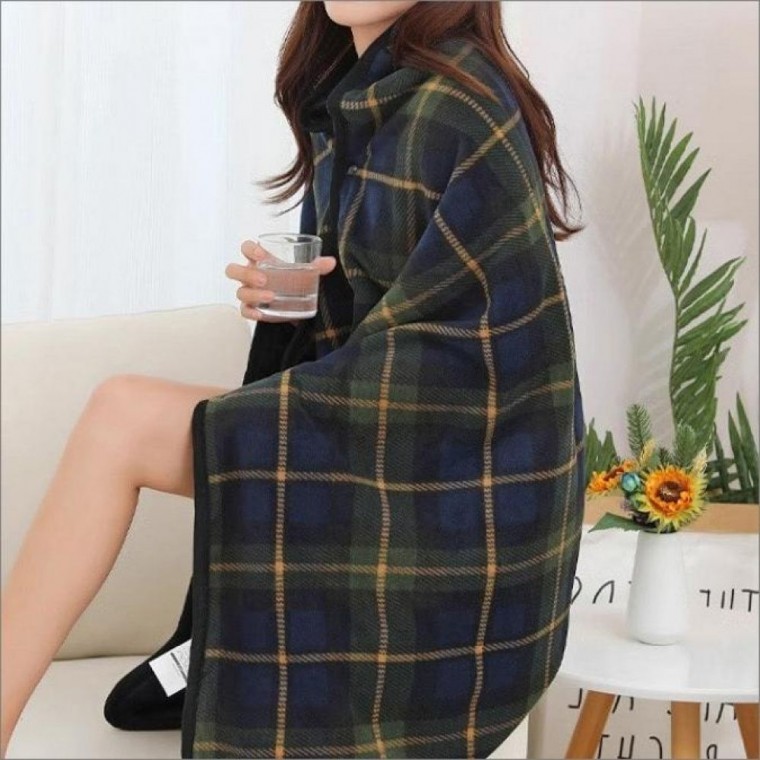 똑딱이 담요 극세사 무릎담요 대형 겨울 체크 망토 블랭킷 사무실 캠핑 차량 차박 카페 수험생 여행 - 상품 이미지