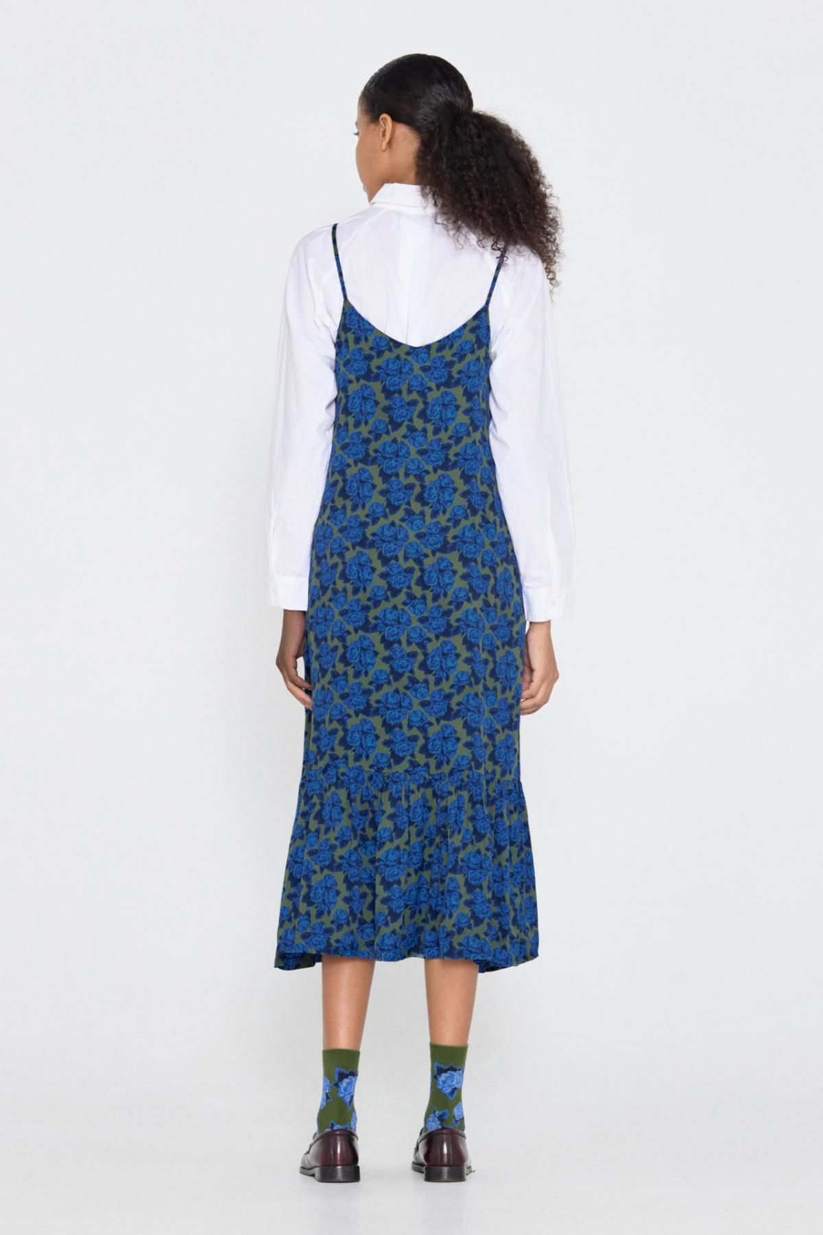 타이니코튼 플로럴 슬리브리스 미디 원피스 Vestido roses AW24-616P08 ONE COLOR - 상세 이미지 5