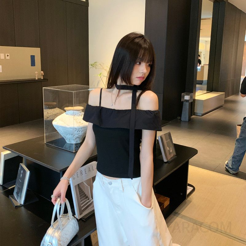 여성 슬림핏 블랙 스트래피 캐미솔 여름용 오프숄더 나시탑 시원한 착용감 매력적인 레이어드 스타일 민소매 패션 - 상품 이미지