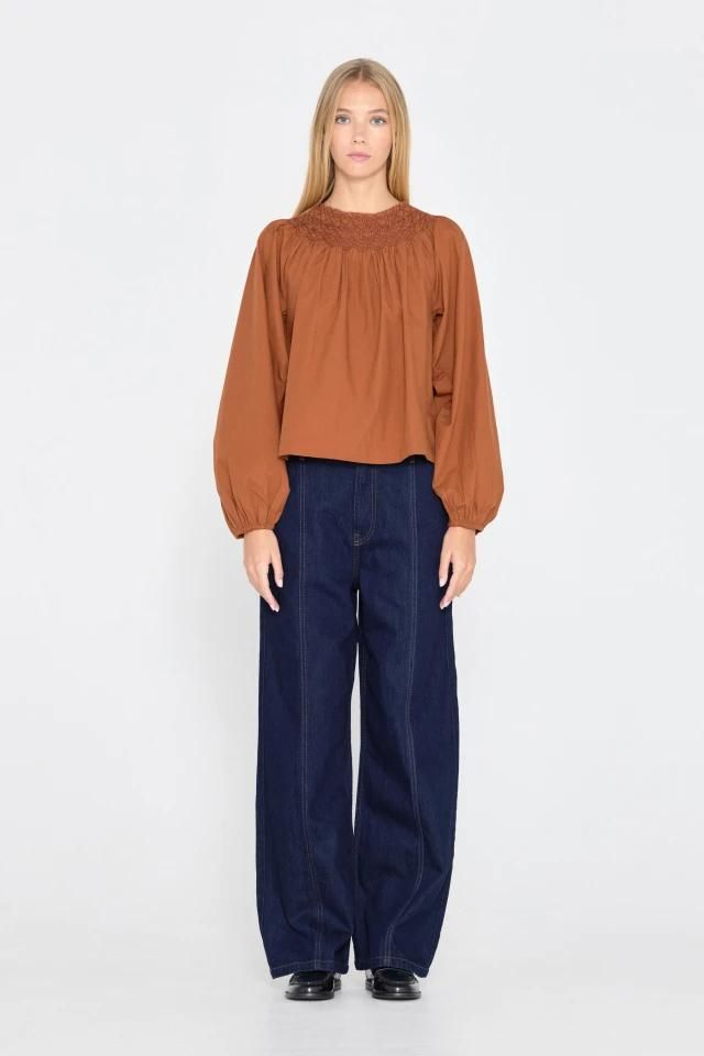 타이니코튼 스모크디테일 블라우스 AW24-619M06 ONE COLOR - 상세 이미지 4