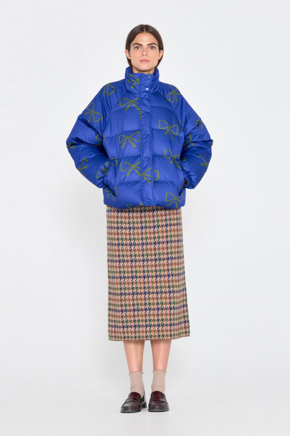 타이니코튼 테크니컬 리본 프린트 숏 패딩 재킷 AW24-681J29 ONE COLOR - 상세 이미지 4