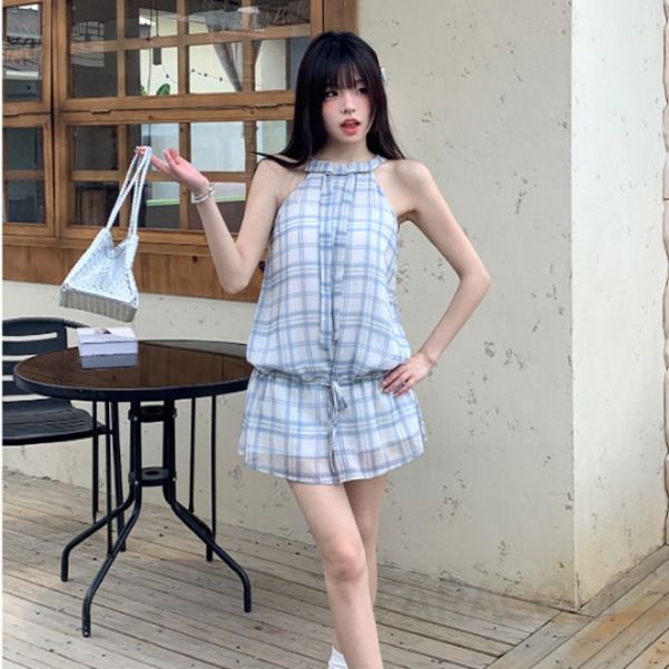 여름 여성용 홀터넥 민소매 나시탑 스타일 블루 플레드 우아한 착용감 좋은 패션 레이어드 가능 디자인 - 상품 이미지