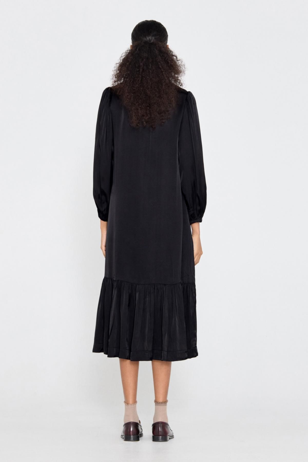 타이니코튼 러플 미디 원피스 블랙 AW24-609102 ONE COLOR - 상세 이미지 4