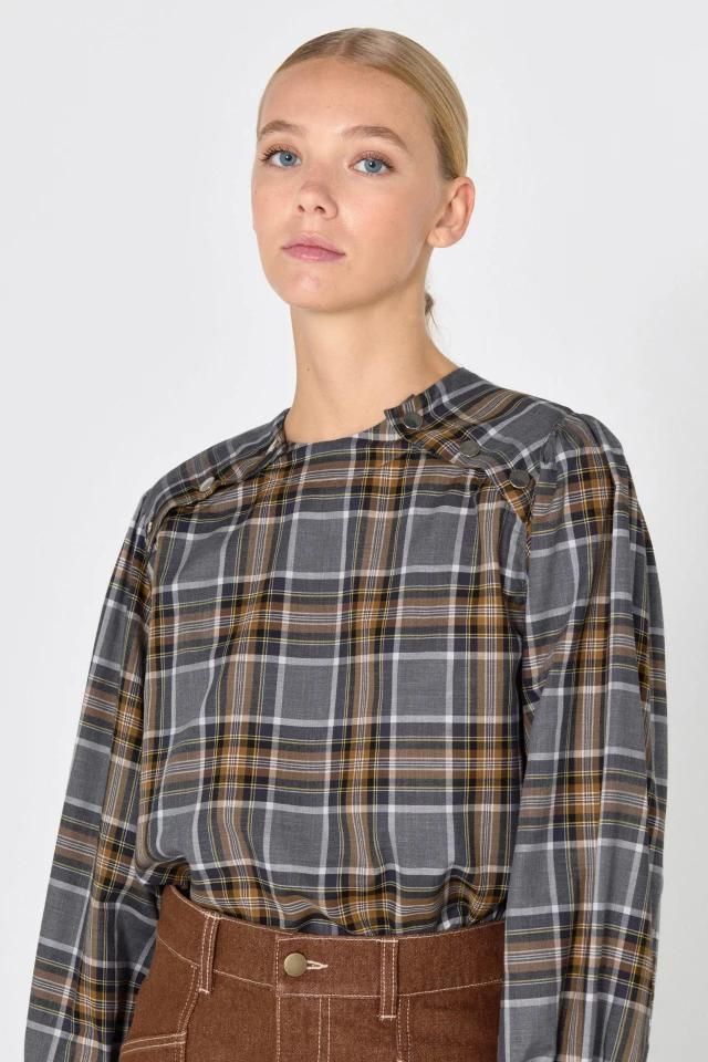 타이니코튼 클래식 체크 라운드넥 블라우스 AW24-639P63 ONE COLOR - 상세 이미지 3
