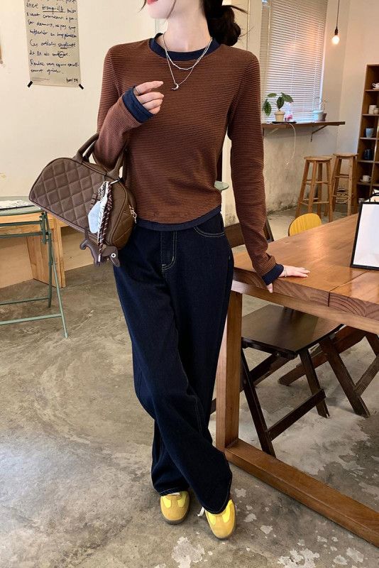 여성 긴팔 스트라이프 라운드넥 티셔츠 가을 신상 데일리 착용감 좋은 캐주얼 스타일 몸에 꼭 맞는 슬림핏 상의 이미지 6