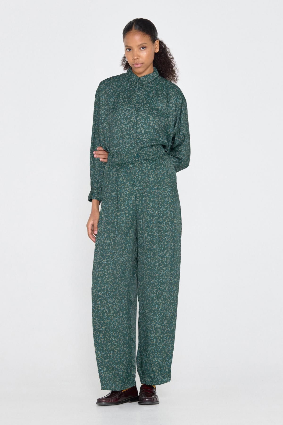 타이니코튼 플라워패턴 와이드 팬츠 AW24-614M22 ONE COLOR - 상세 이미지 4