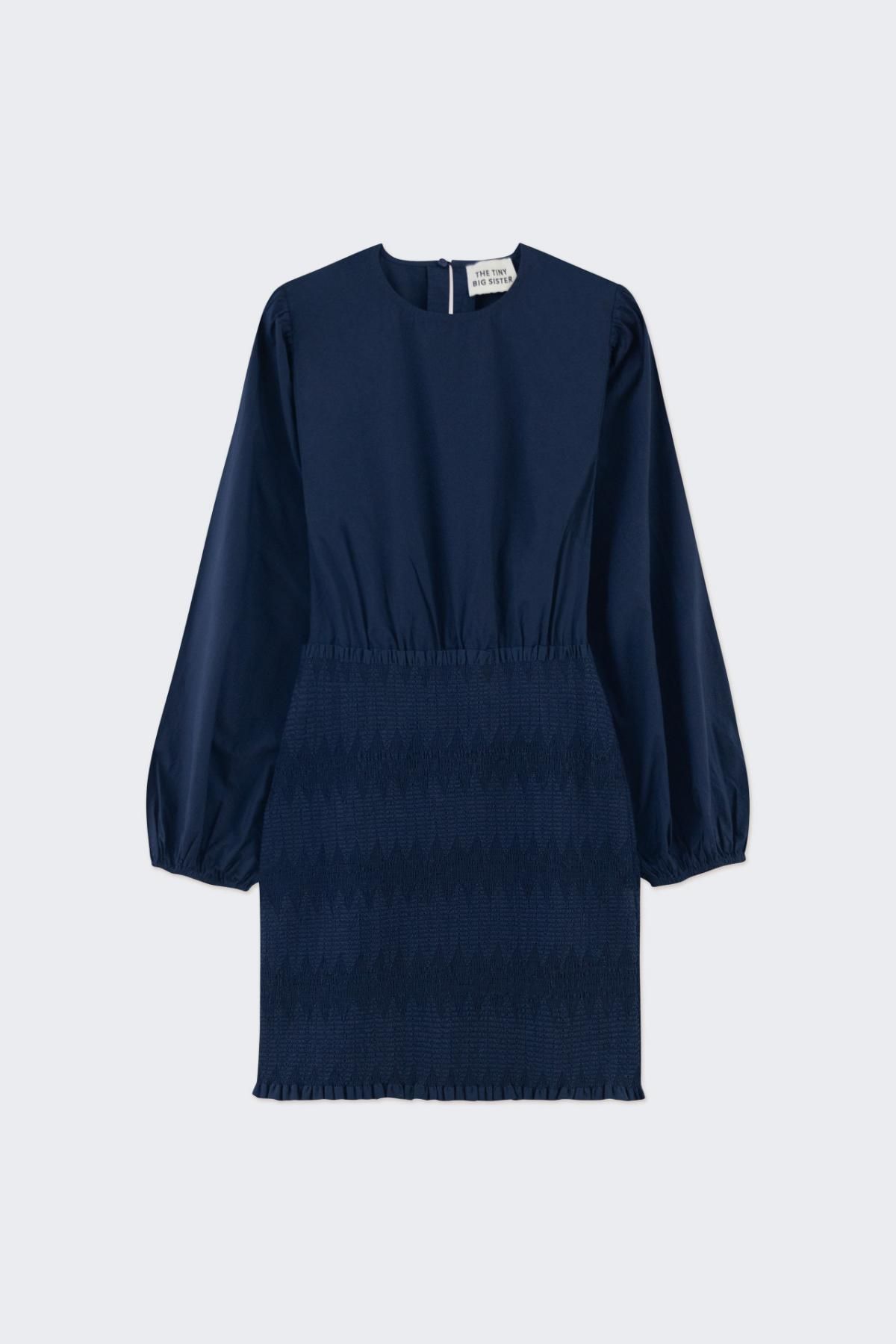 타이니코튼 네이비 퍼프소매 미니 원피스 AW24-626107 ONE COLOR - 상품 이미지