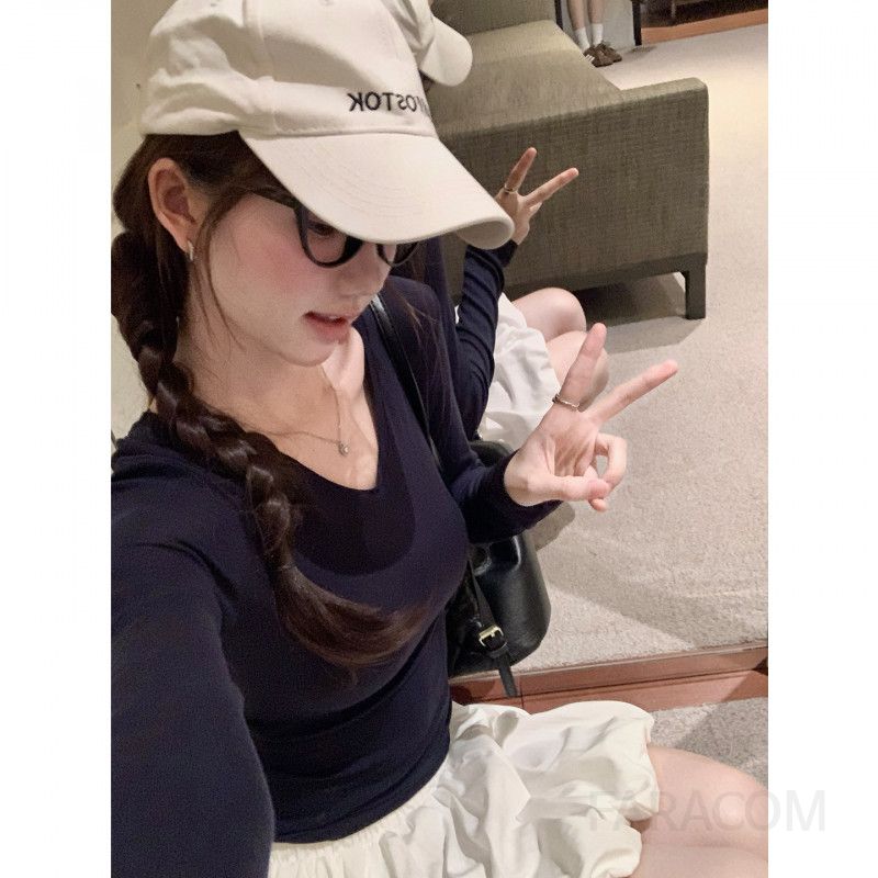 여성 긴팔 V넥 오프숄더 티셔츠 가을 다용도 레이어드 스타일 솔리드 컬러 패션 신상 - 상세 이미지 3
