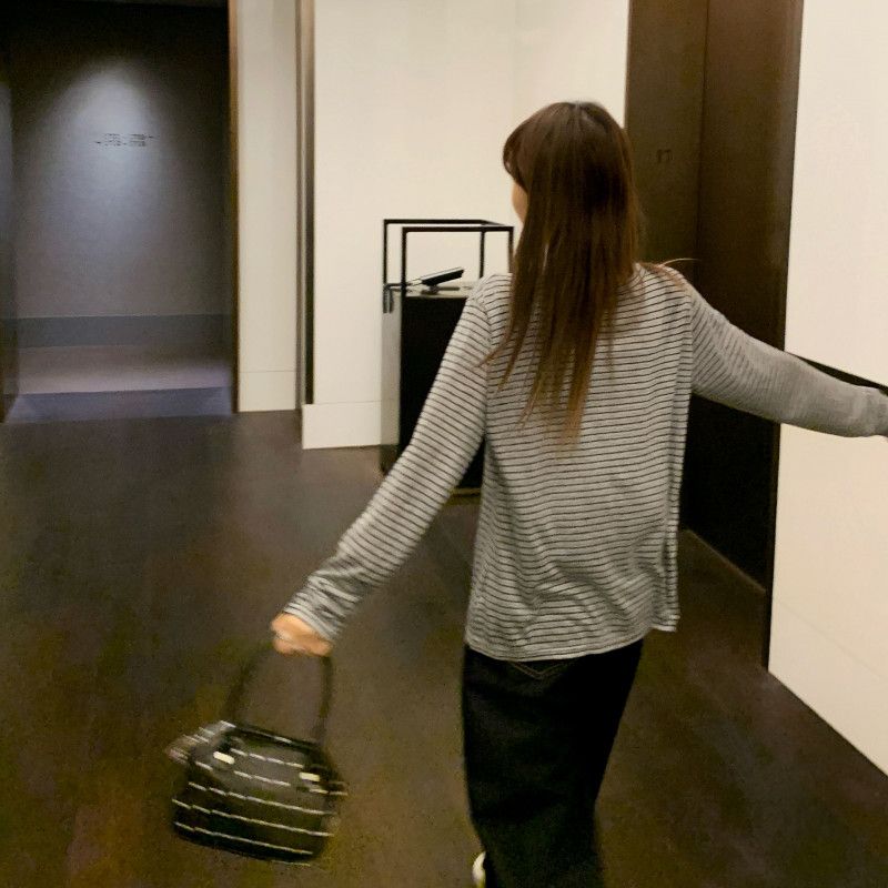 여성 긴팔 스트라이프 가디건 가을용 레트로 스타일 우아한 캐주얼 레이어드용 데일리웨어 고급스러운 얇은 스트랩 디자인 - 상세 이미지 3